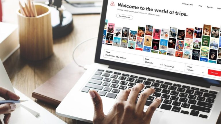 5 Best Airbnb Scrapers 2025: How To Scrape Data Using Python